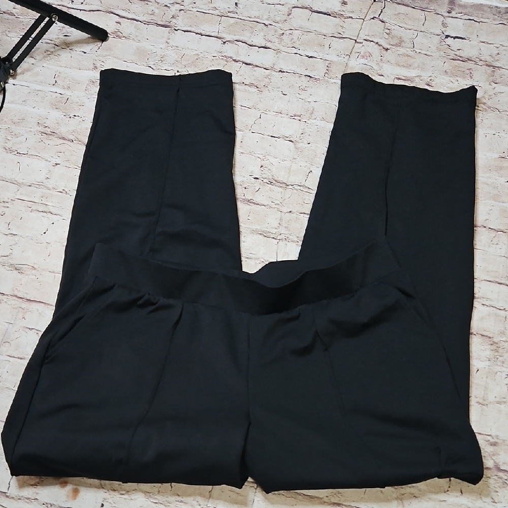 Mondetta Performamce + Luxury Pants Pockets Size Large‎